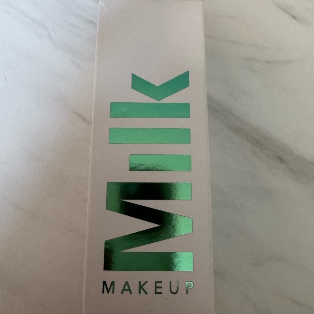 Milk Makeup Grip Primer